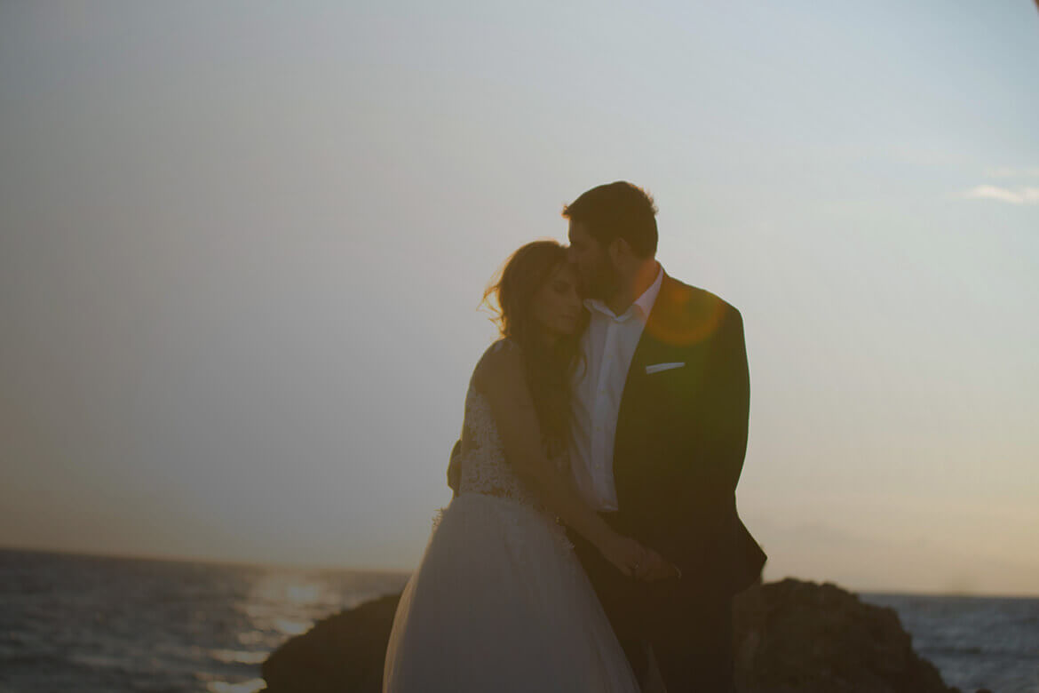 Γάμος Ηρακλή & Ειρήνης - Οι νεόνυμφοι, ηλιοβασίλεμα στο Αρκούδι