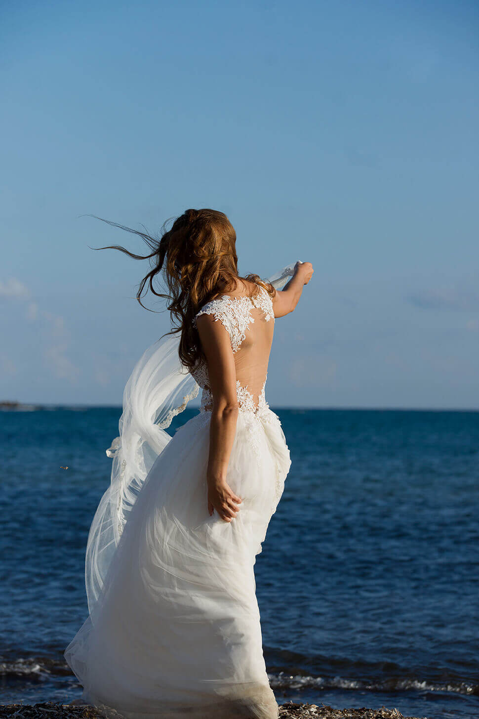 Γάμος Ηρακλή & Ειρήνης - Η νύφη δίπλα στο κύμα